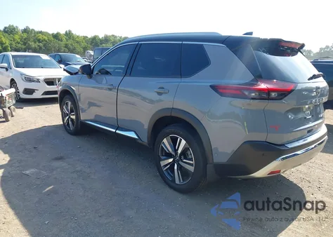 2023 Nissan Rogue Platinum Fwd z USA, uszkodzony, nr VIN JN8BT3DC0PW100360